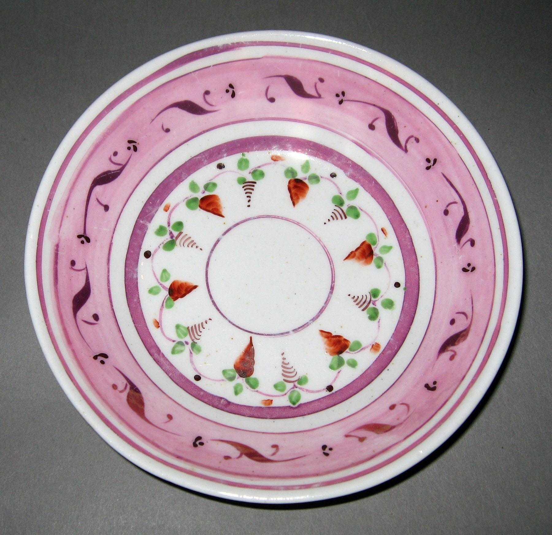1984.0141.056 B Lusterware Saucer