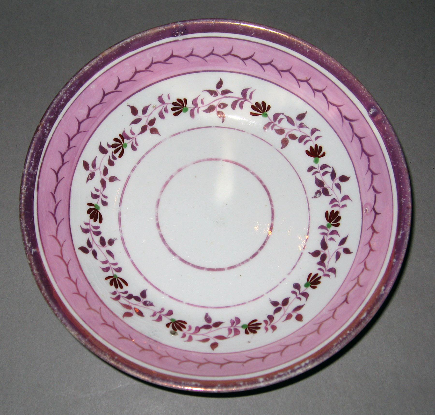 1984.0141.057 B Lusterware Saucer