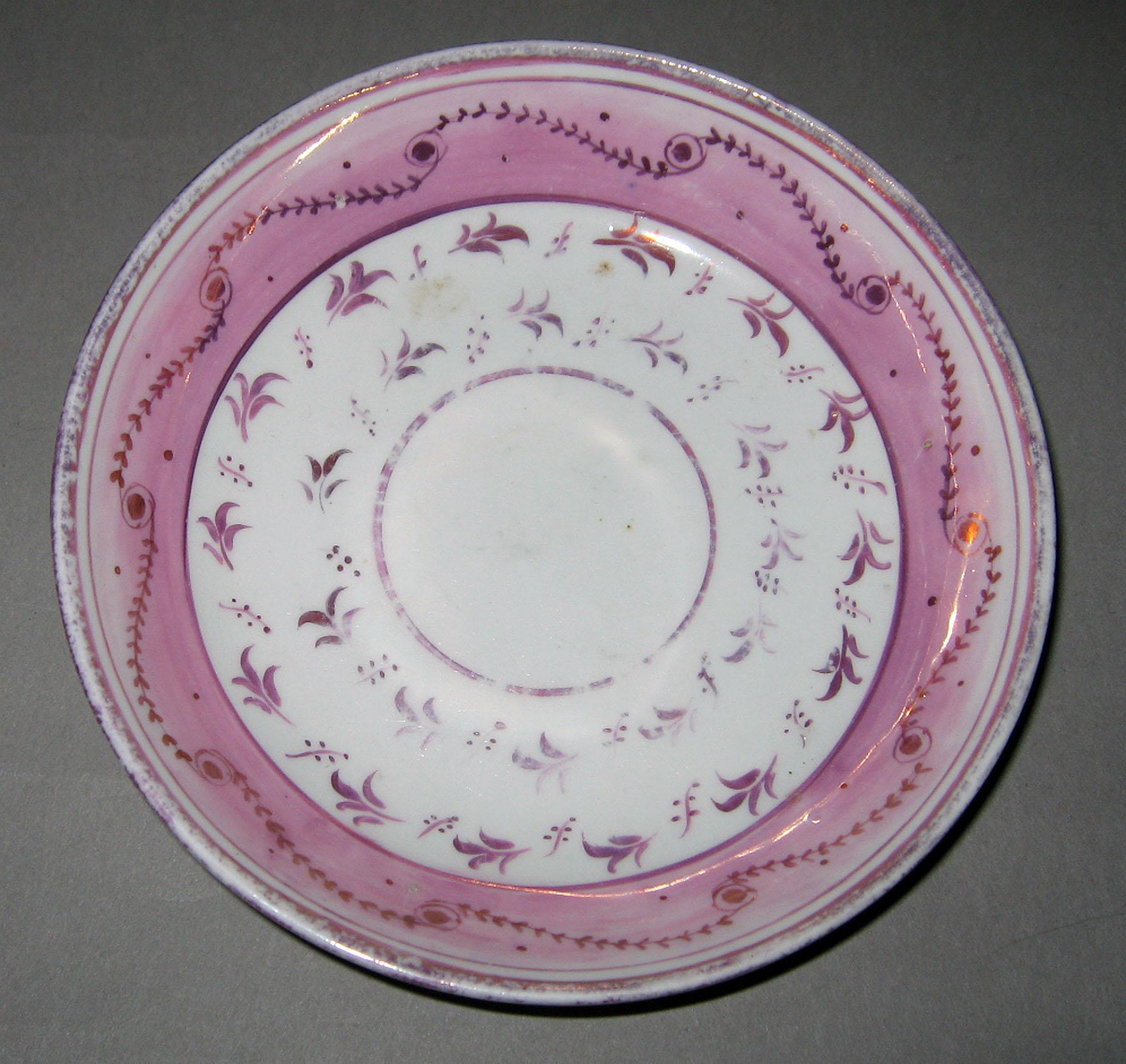 1984.0141.067 B Lusterware Saucer