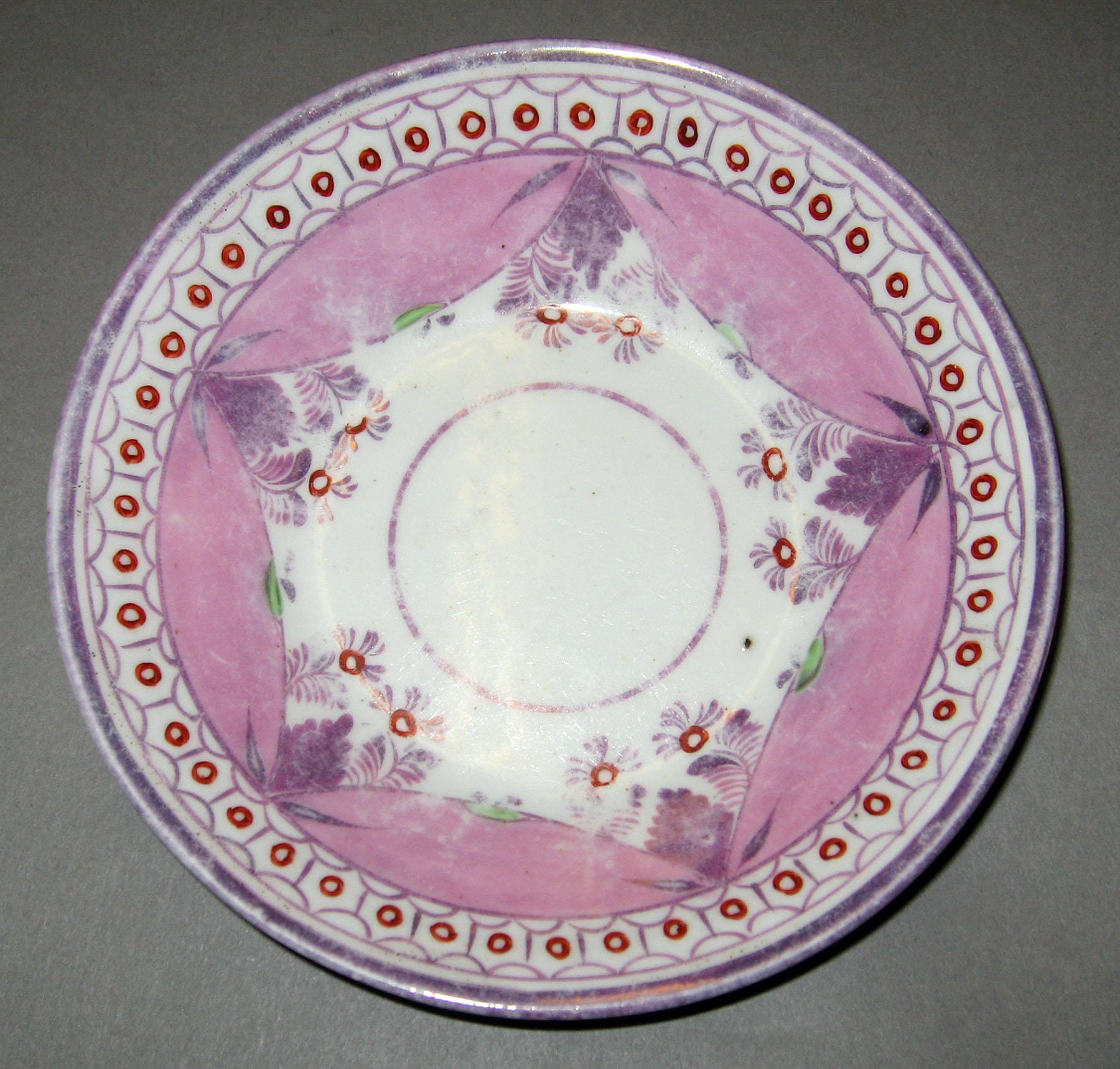 1984.0141.073 B Lusterware Saucer