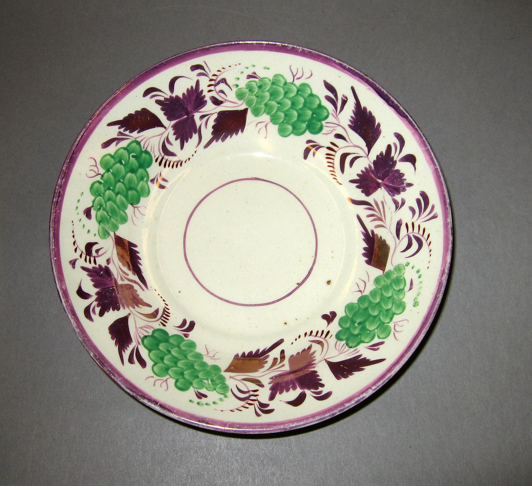 1984.0141.083 B Luster saucer