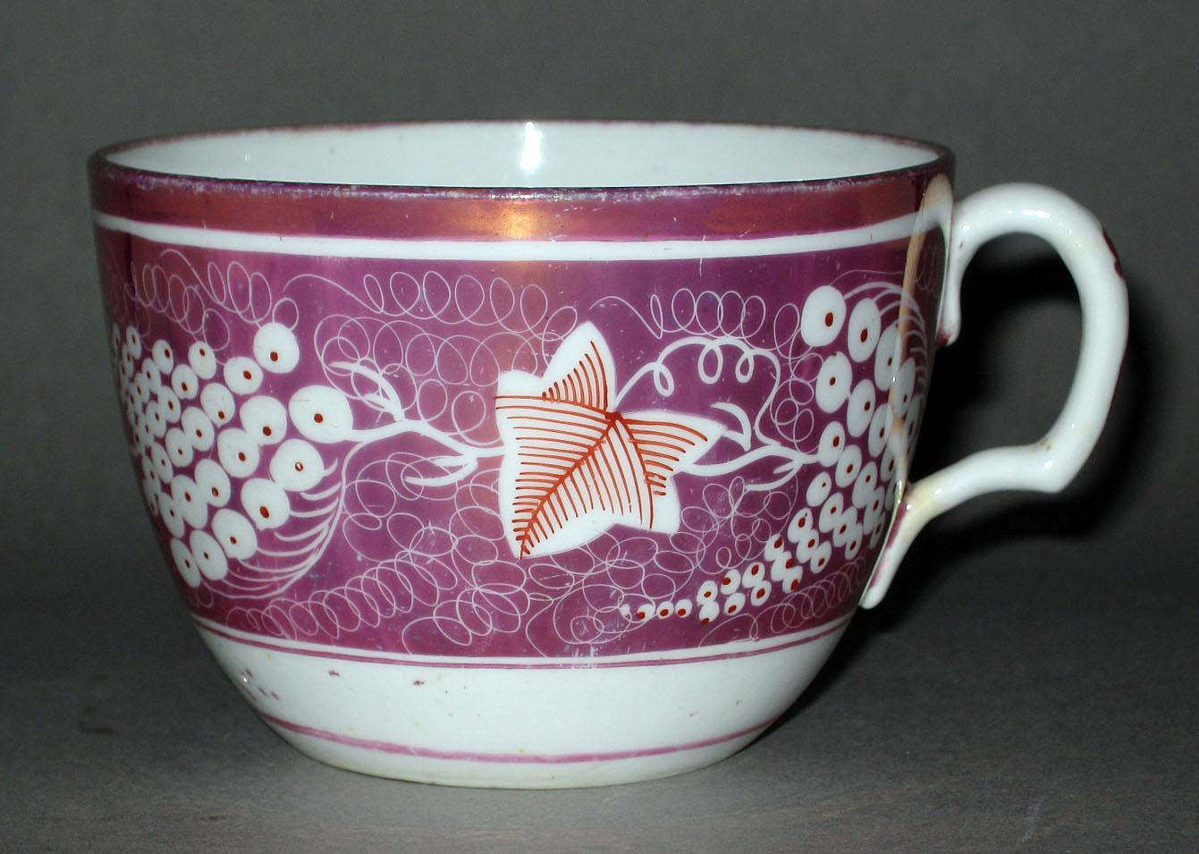 1984.0141.090 A Lusterware Tea cup
