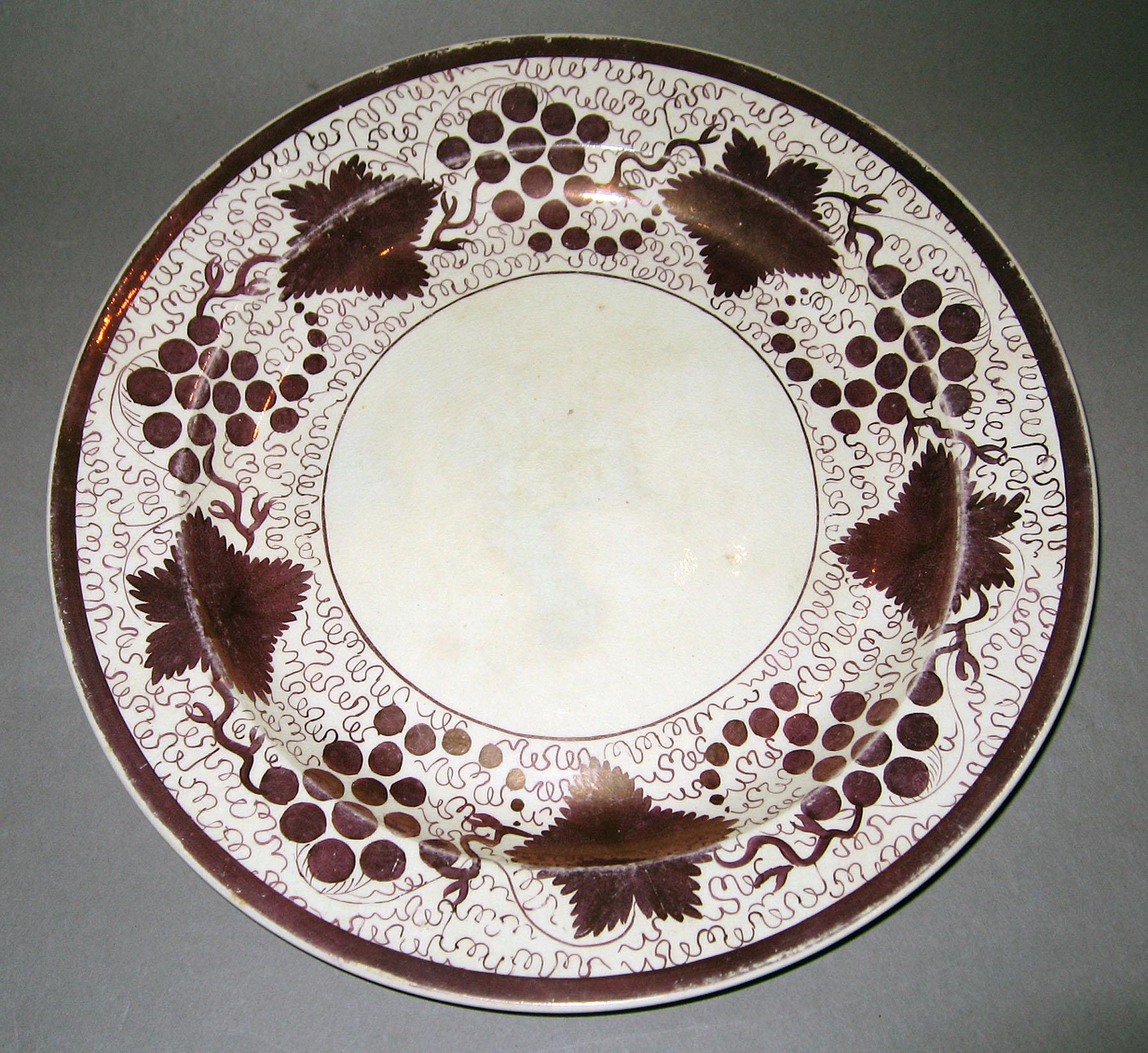 1984.0141.134 Lusterware Plate