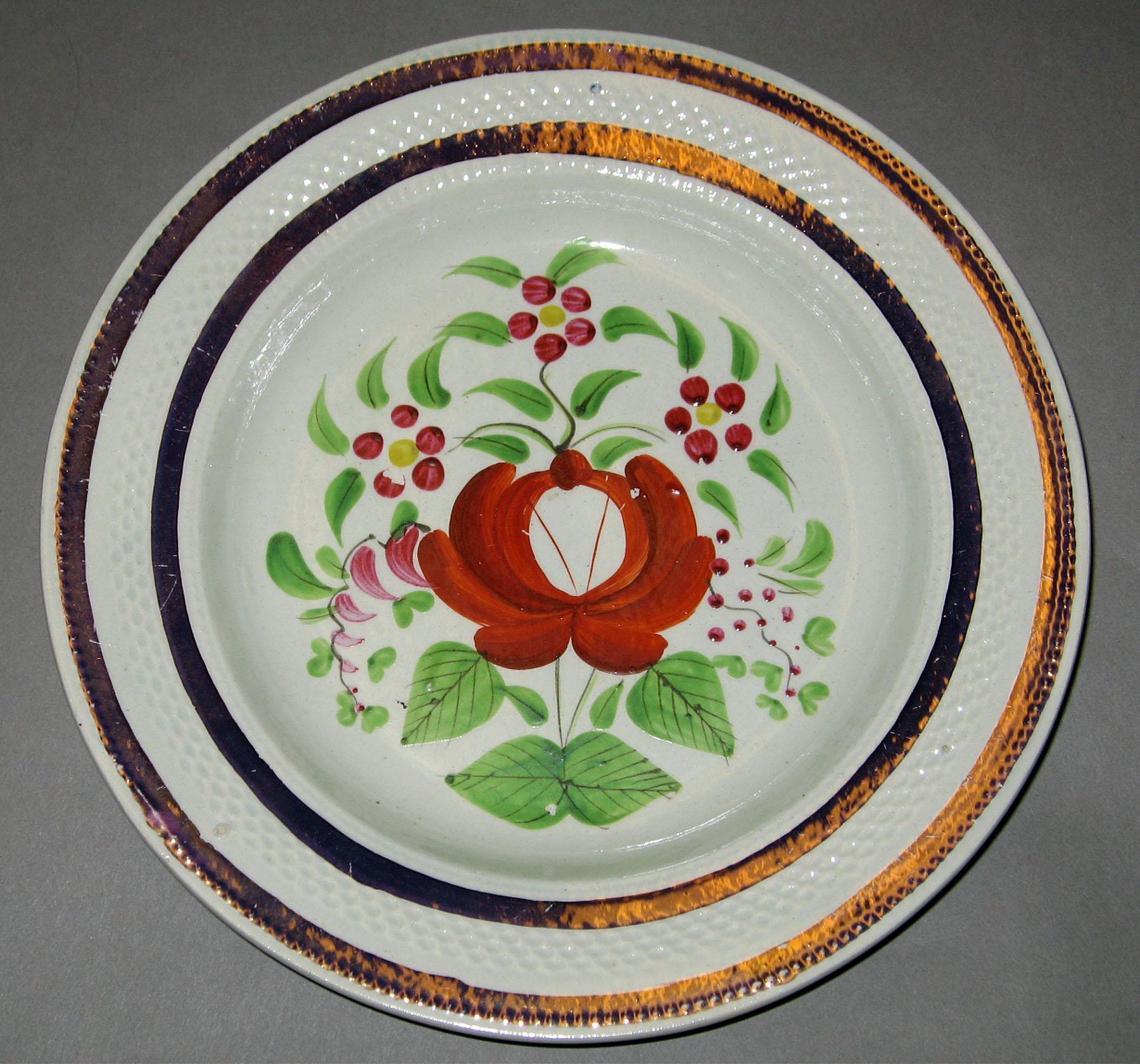 1984.0141.137 Lusterware Plate