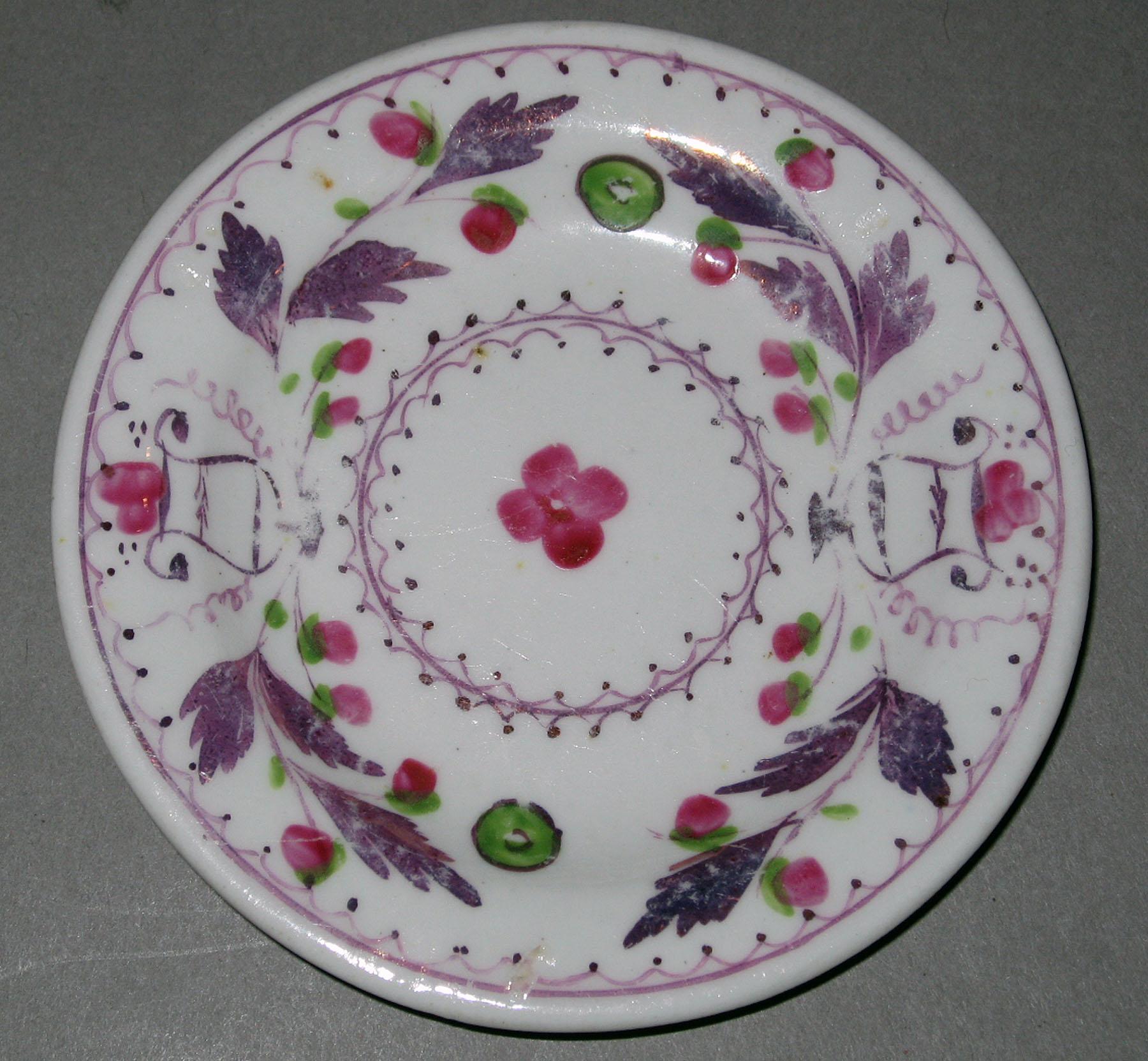 1984.0141.156 Lusterware Cup plate