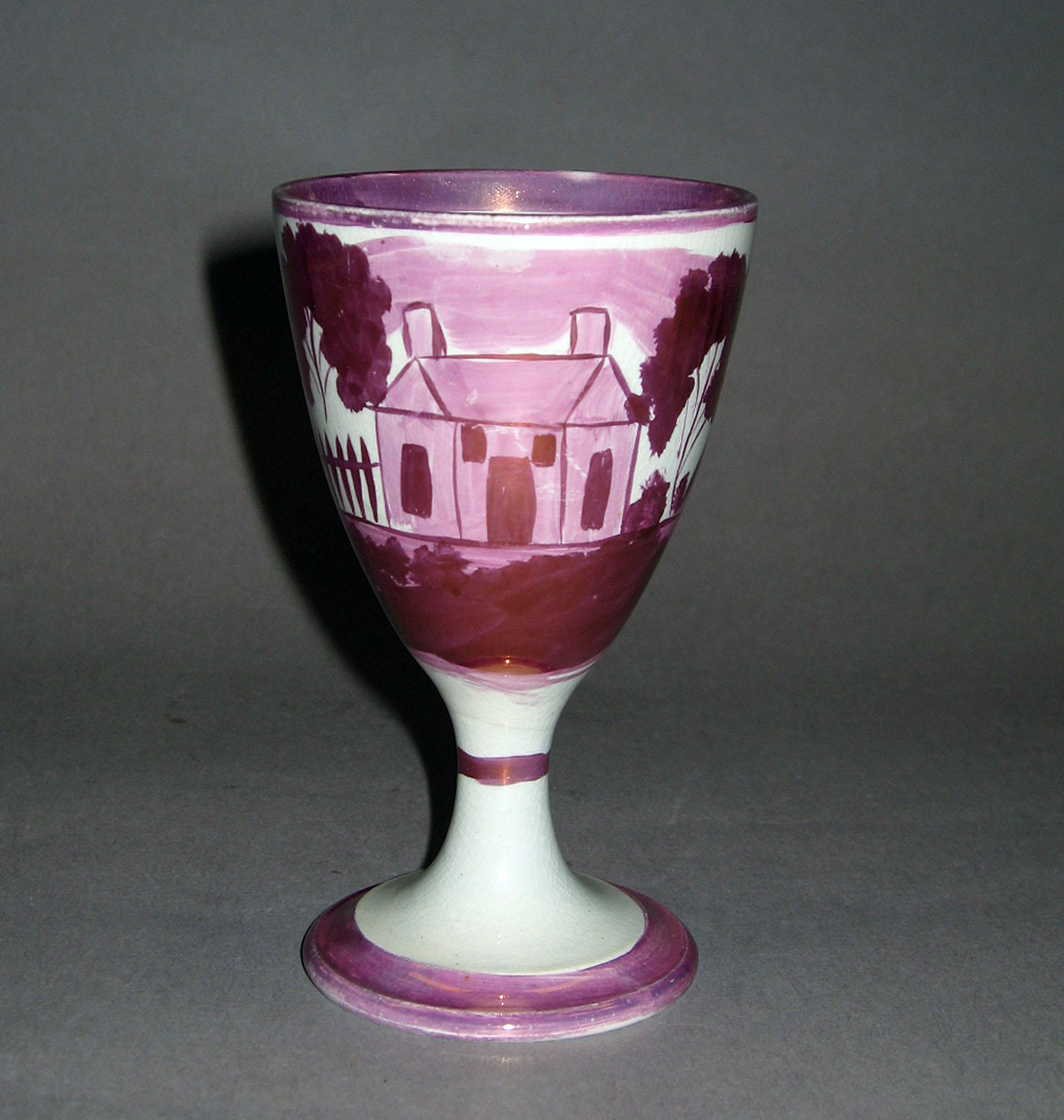 1984.0141.234 Lusterware cup