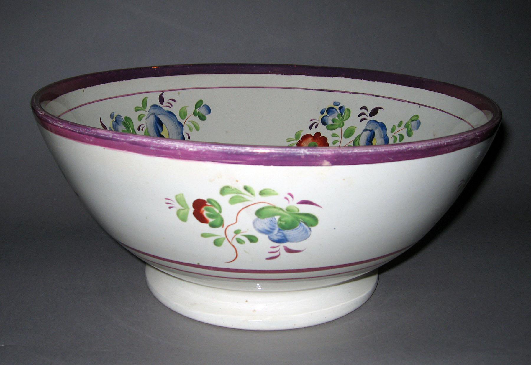 1984.0141.237 Lusterware Punch bowl