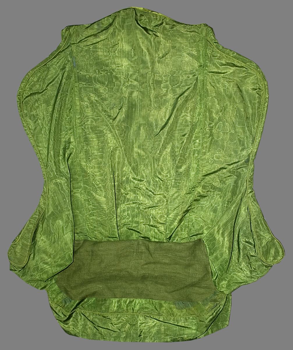 1984.0602 A Slip Cover