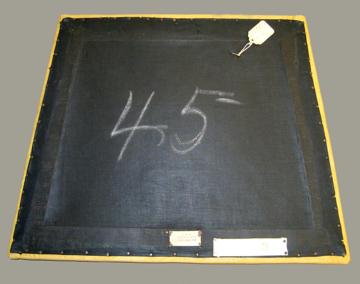 1984.0614.007 Slip seat view 2