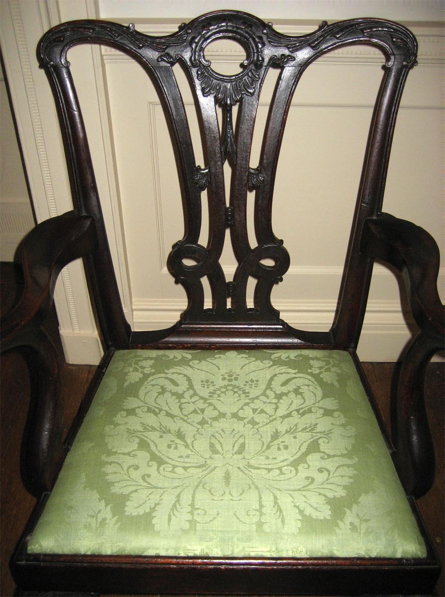 1961.0808 chair with 1984.0617.002 slipseat view 2