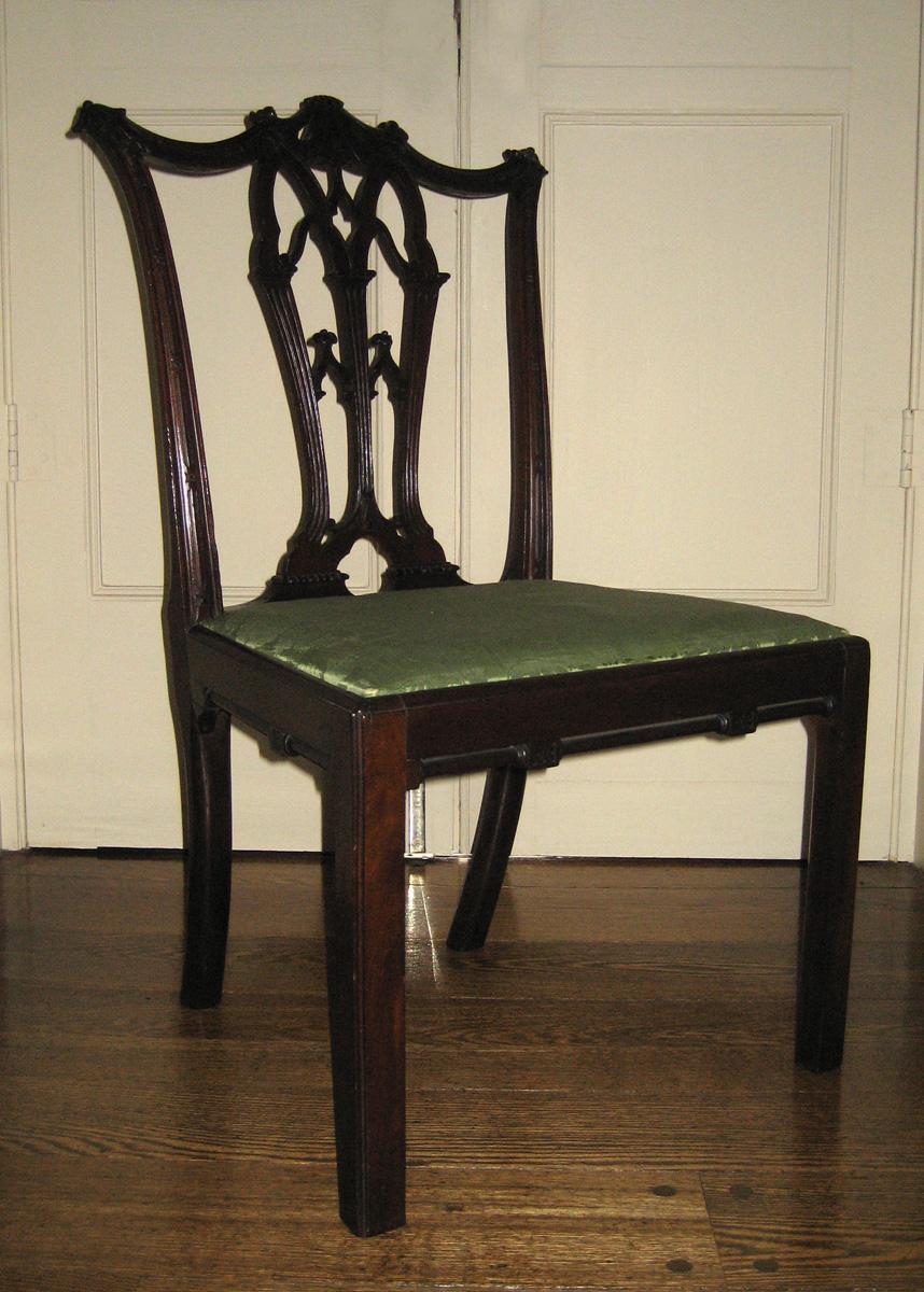 1961.0804.001 chair with 1984.0617.020 slipseat