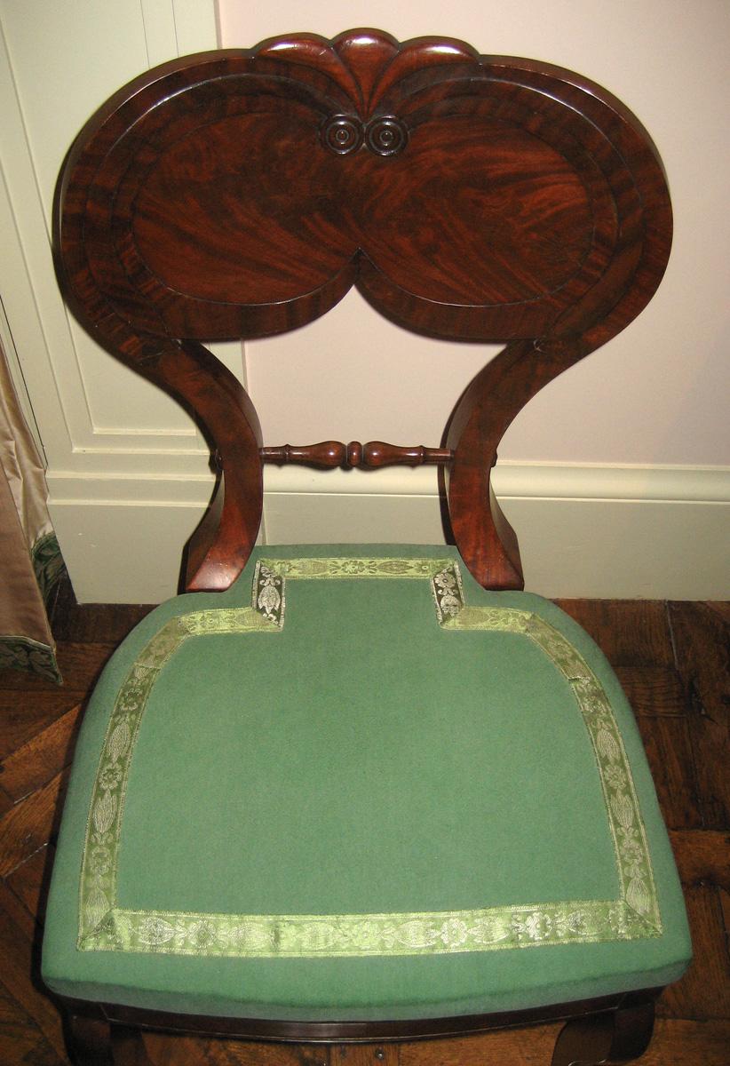 1957.0740.004 Side chair and 1984.0622.002 slip seat view 2
