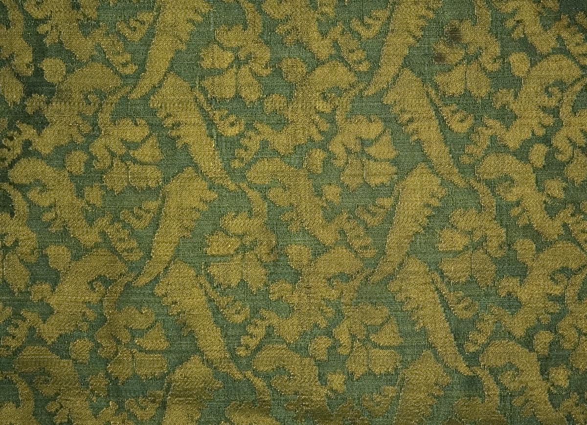 1984.0629 A Slip Cover, Pattern Repeat