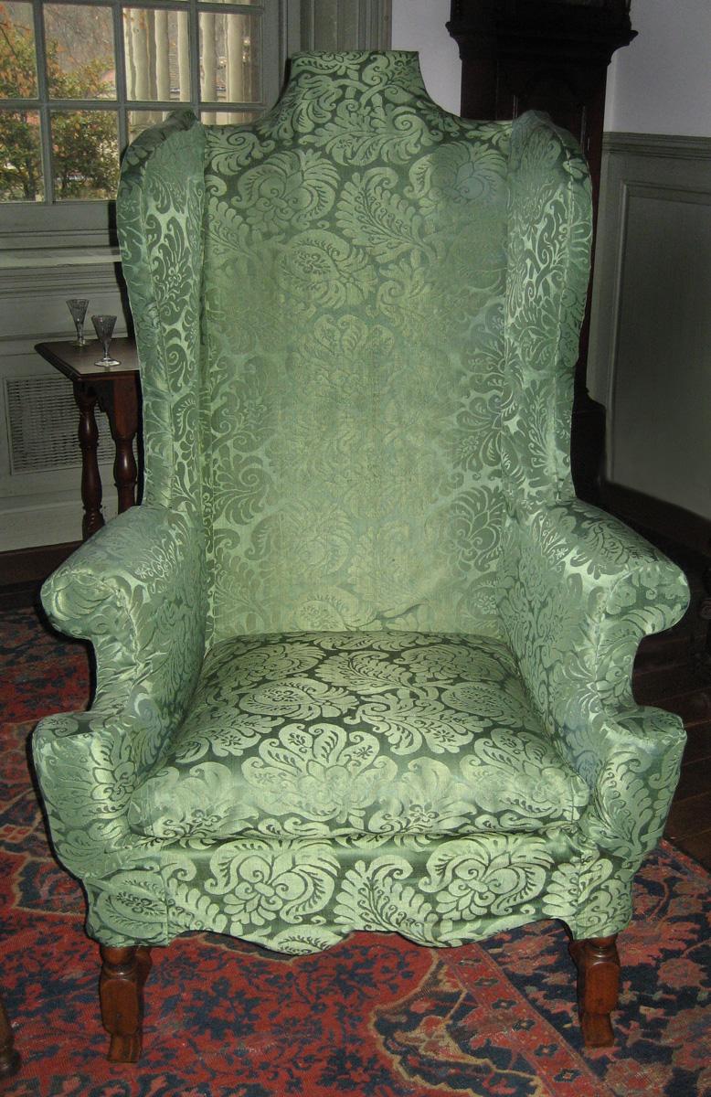 1958.0538 chair with 1984.0646 slipcover