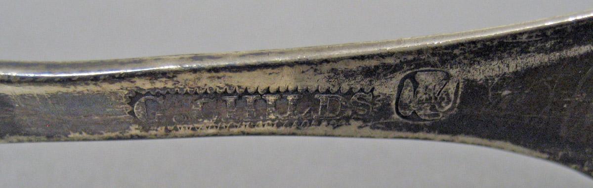 2006.0006.006 Silver Tongs mark 2