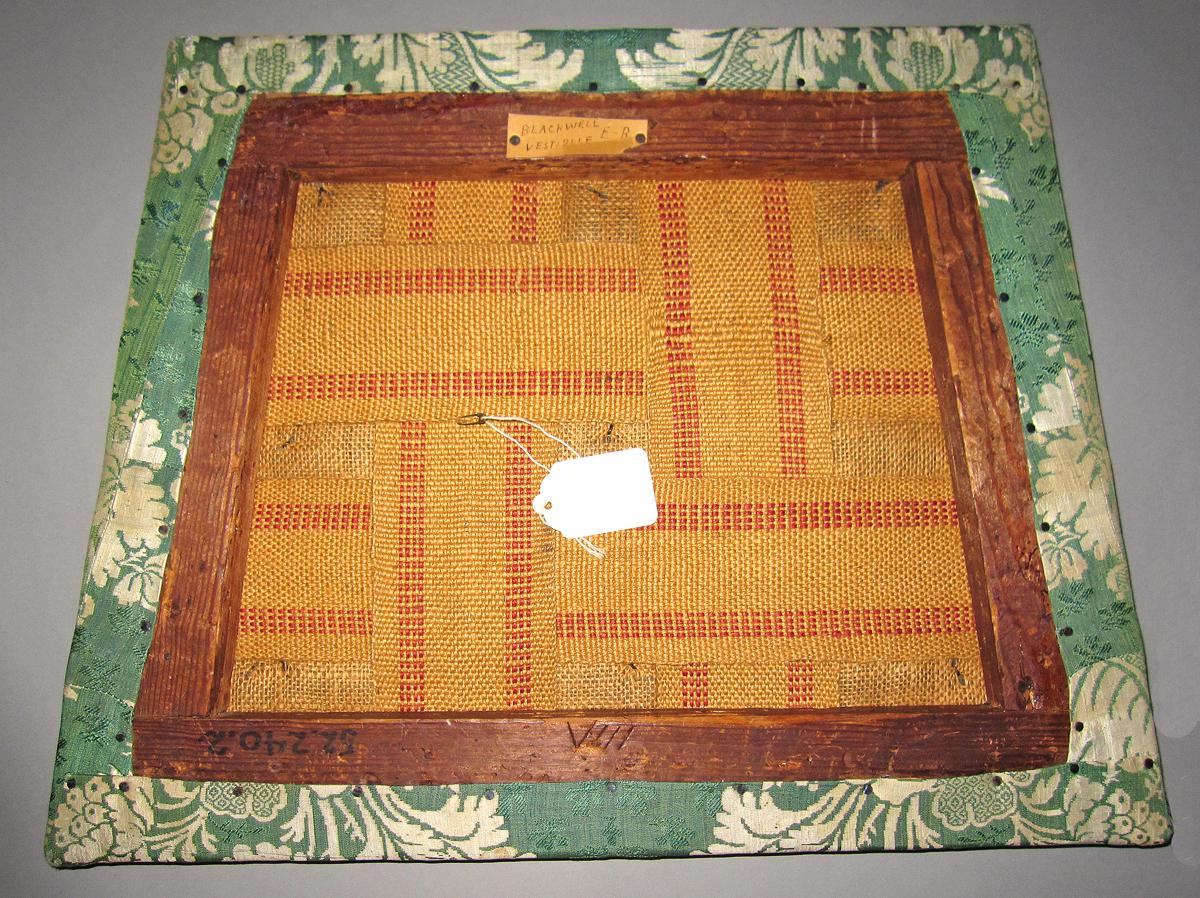 1984.0675.002 slip seat view 2