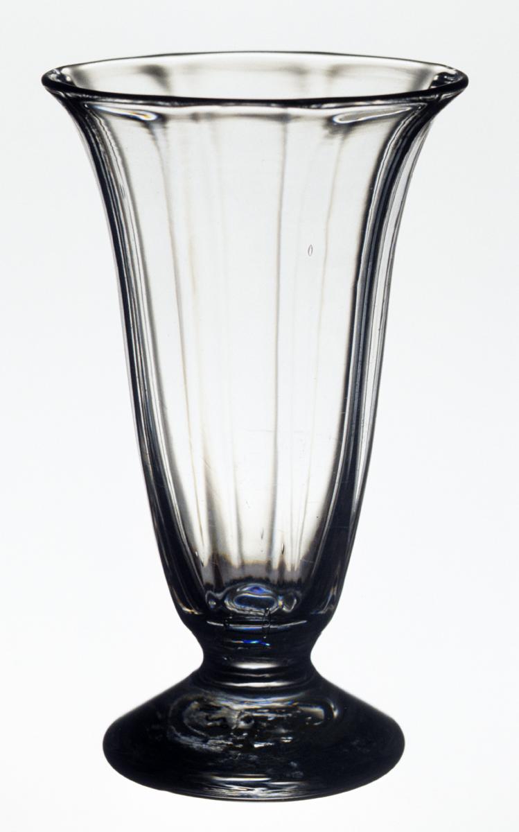 1985.0054 D Colorless glass jelly glass