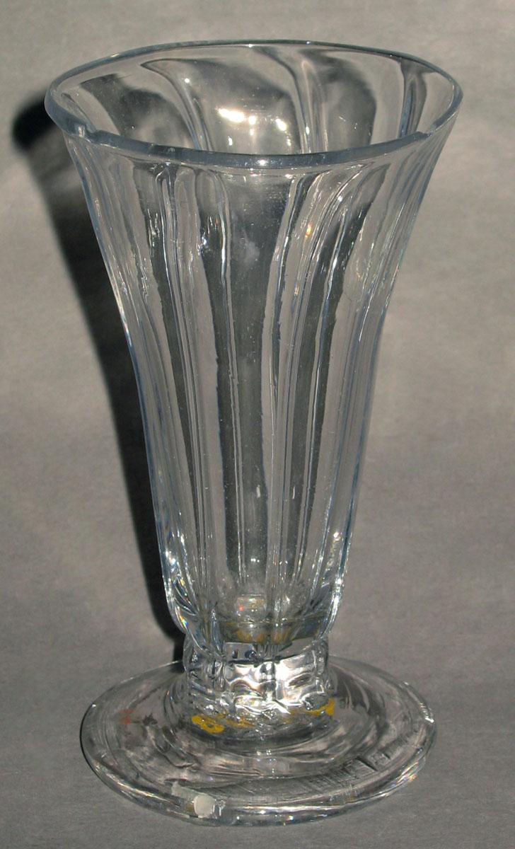 1985.0054 L Glass jelly glass