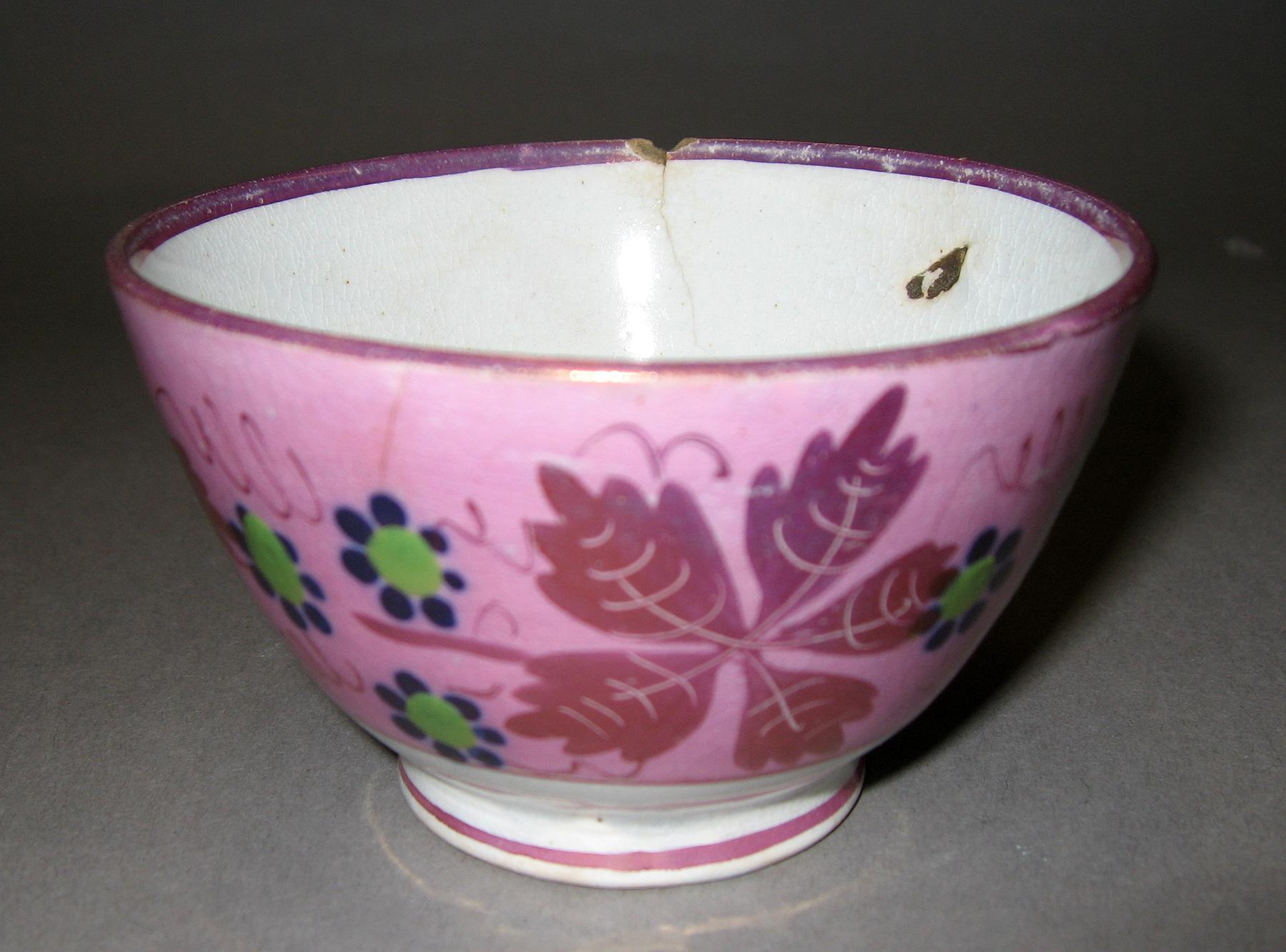 1985.0061.006 A Teabowl