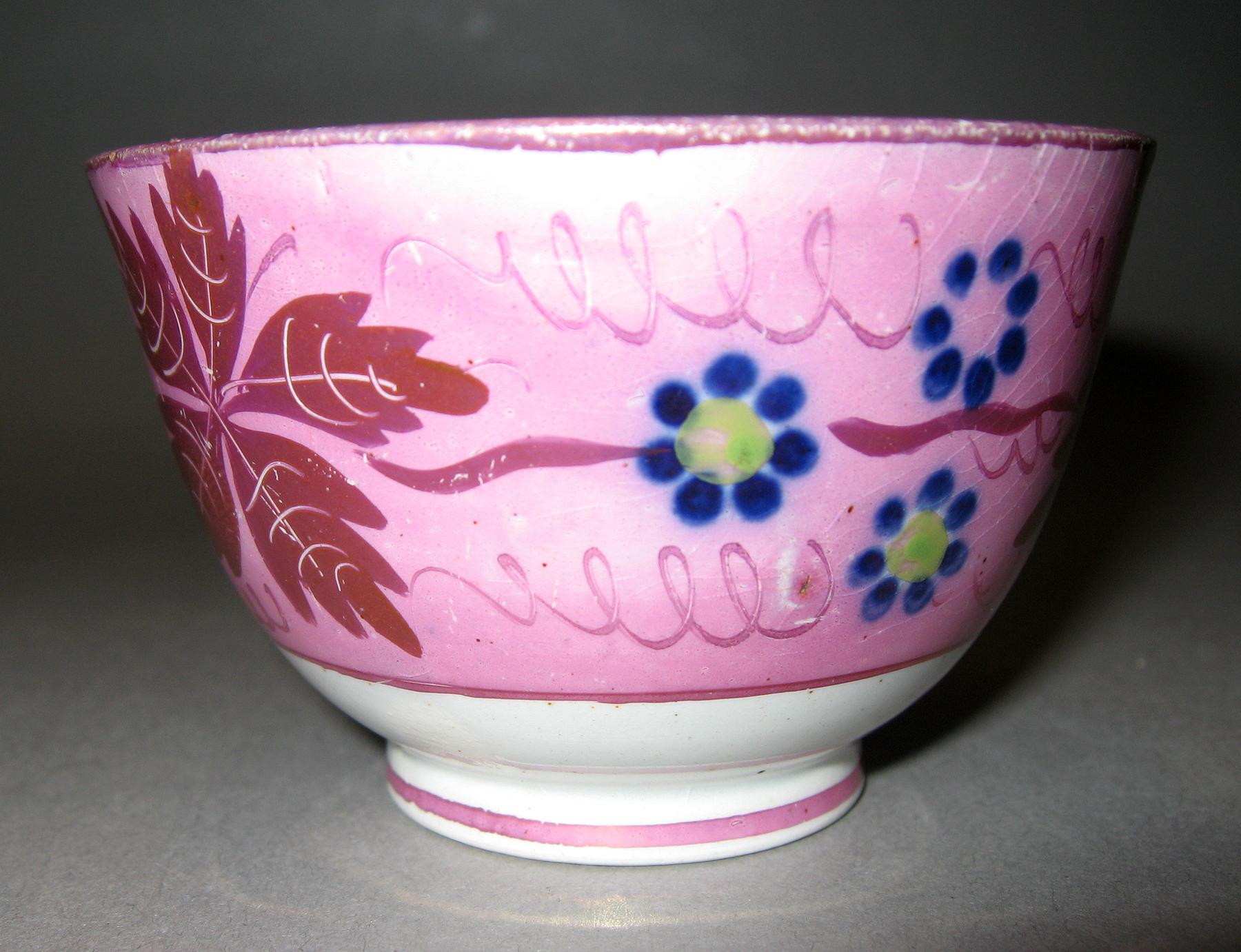 1985.0061.007 A Teabowl