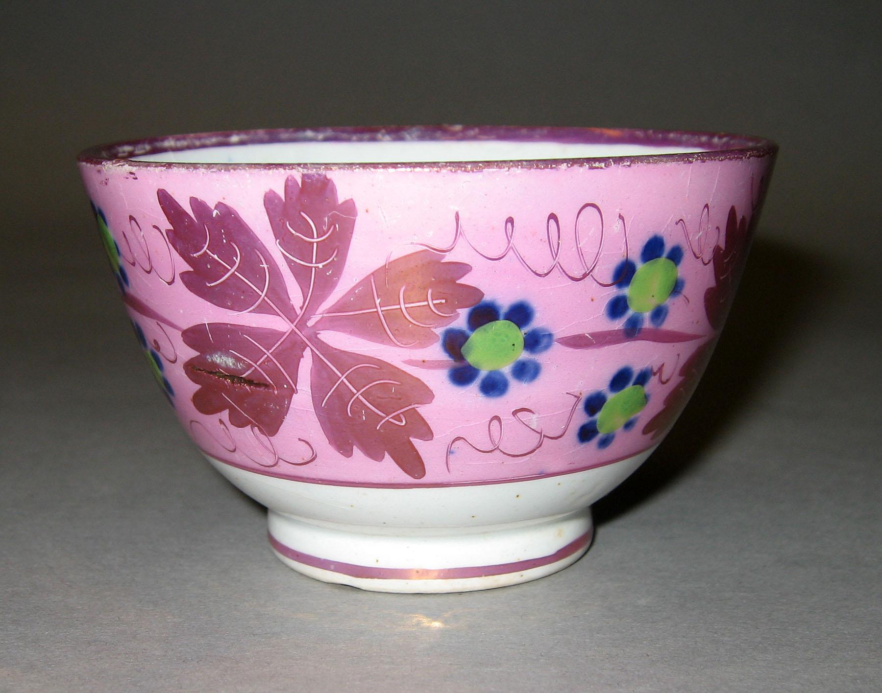 1985.0061.008 A Teabowl