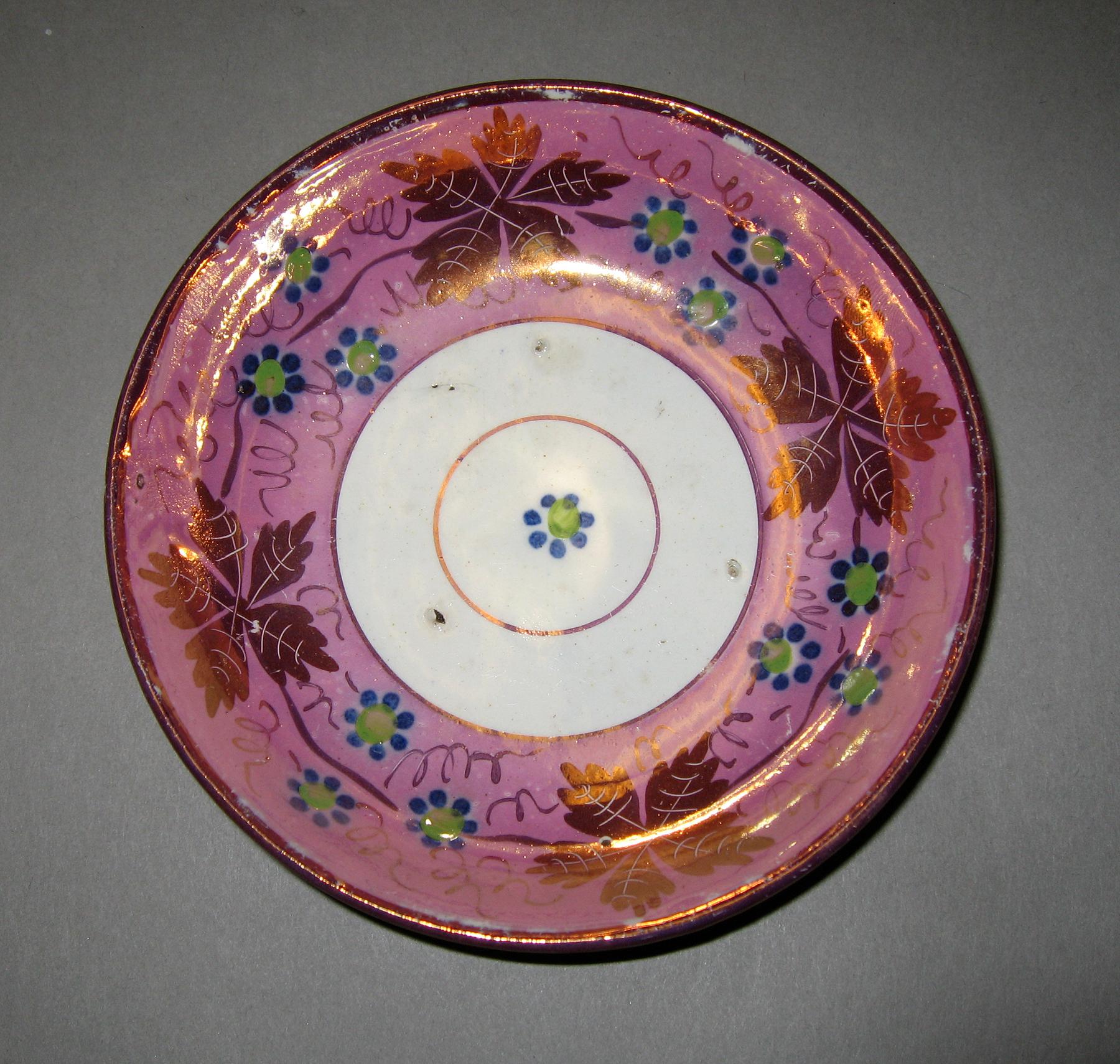1985.0061.010 B Saucer