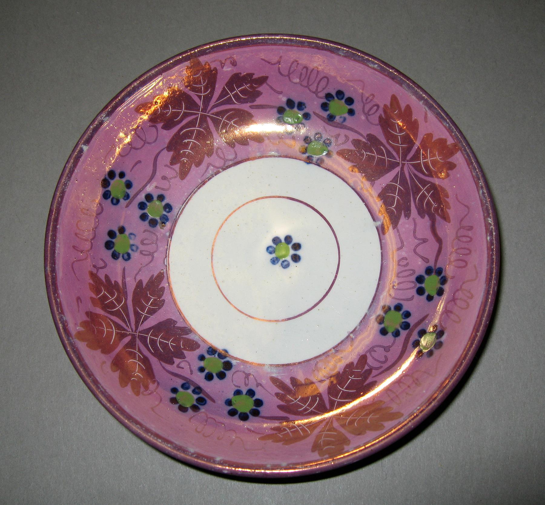 1985.0061.011 B Saucer