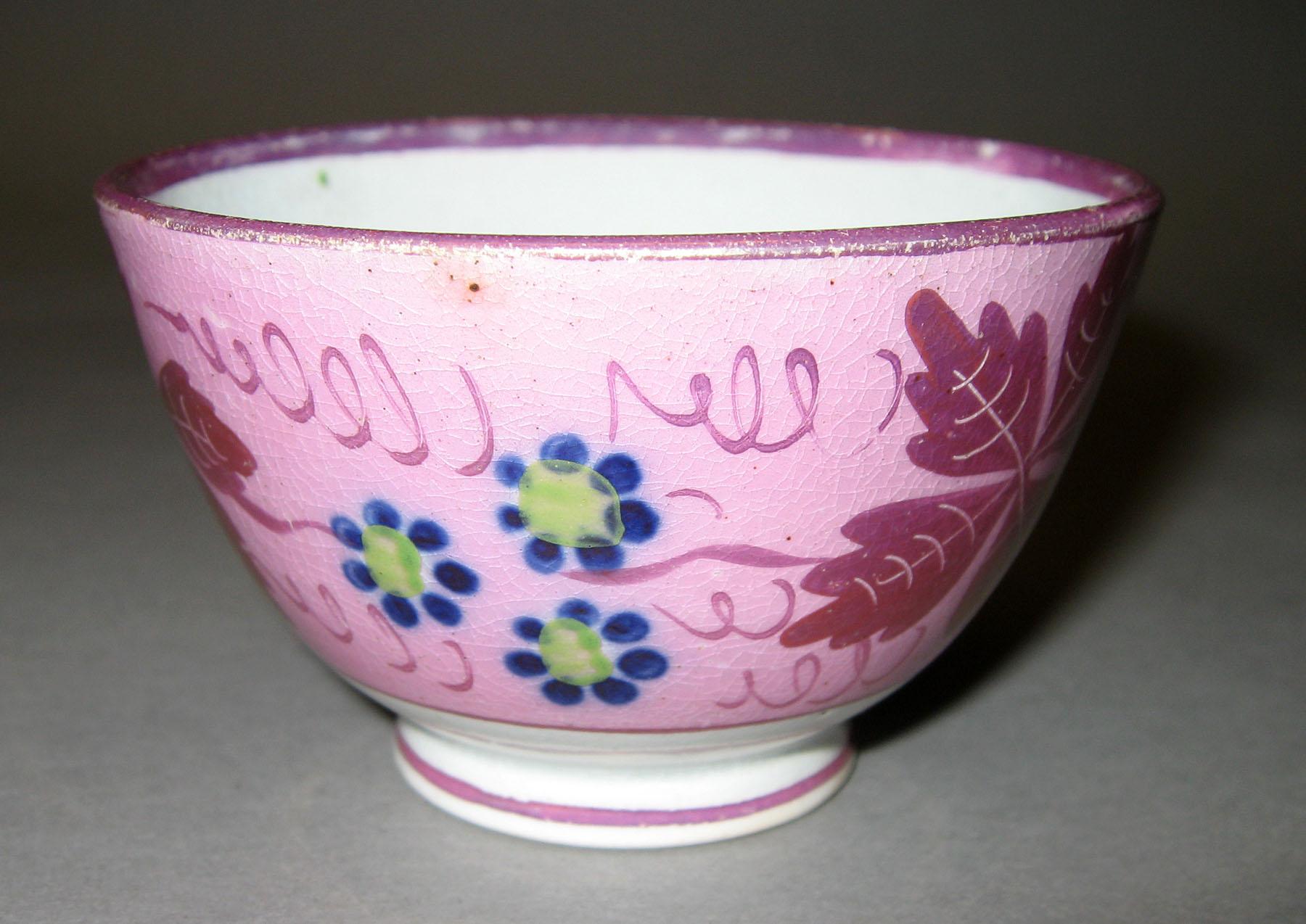 1985.0061.012 A Teabowl