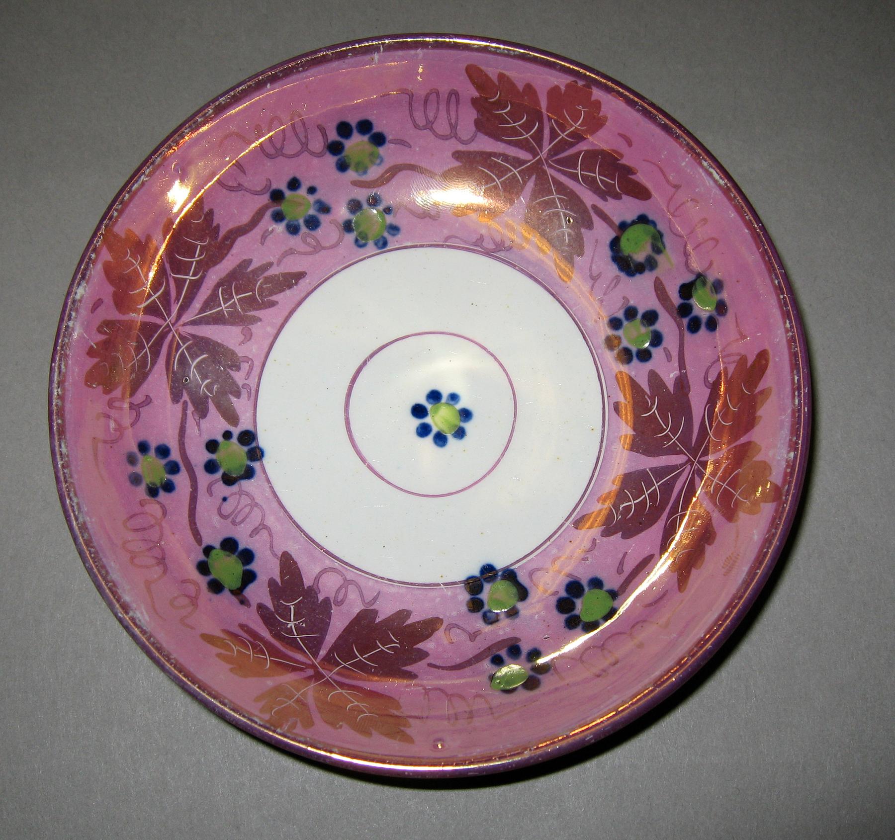 1985.0061.015 B Saucer