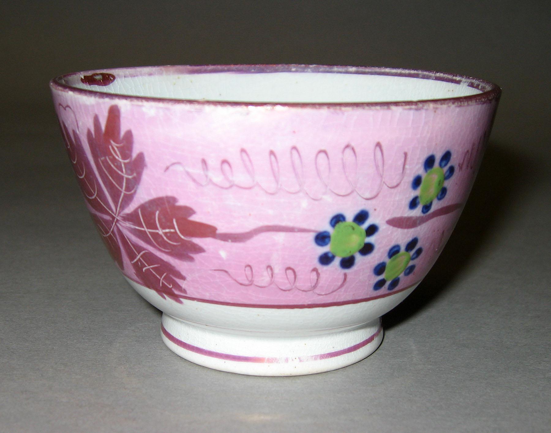 1985.0061.016 A Teabowl