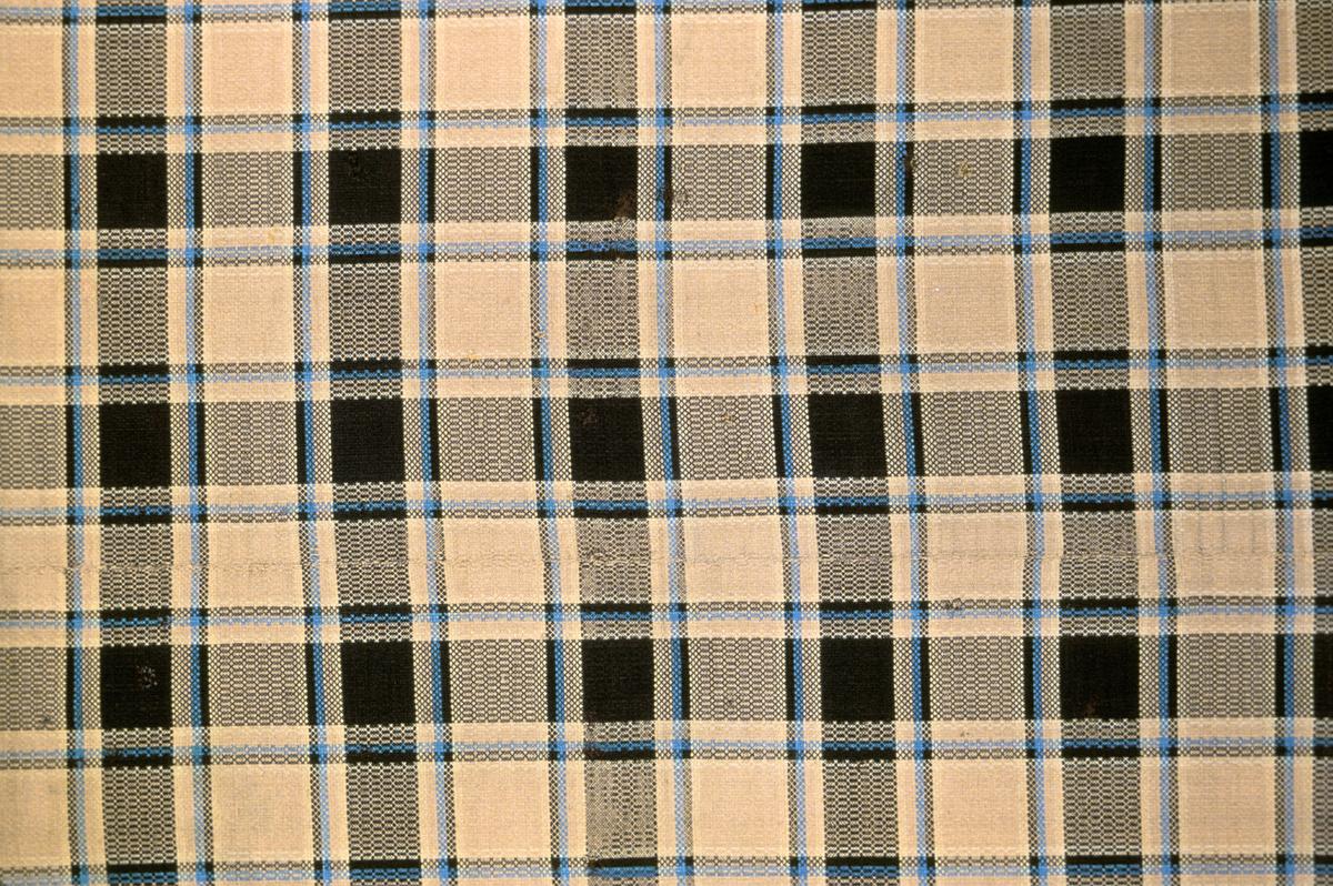 1958.0046.008 Bedcover, Pattern Repeat