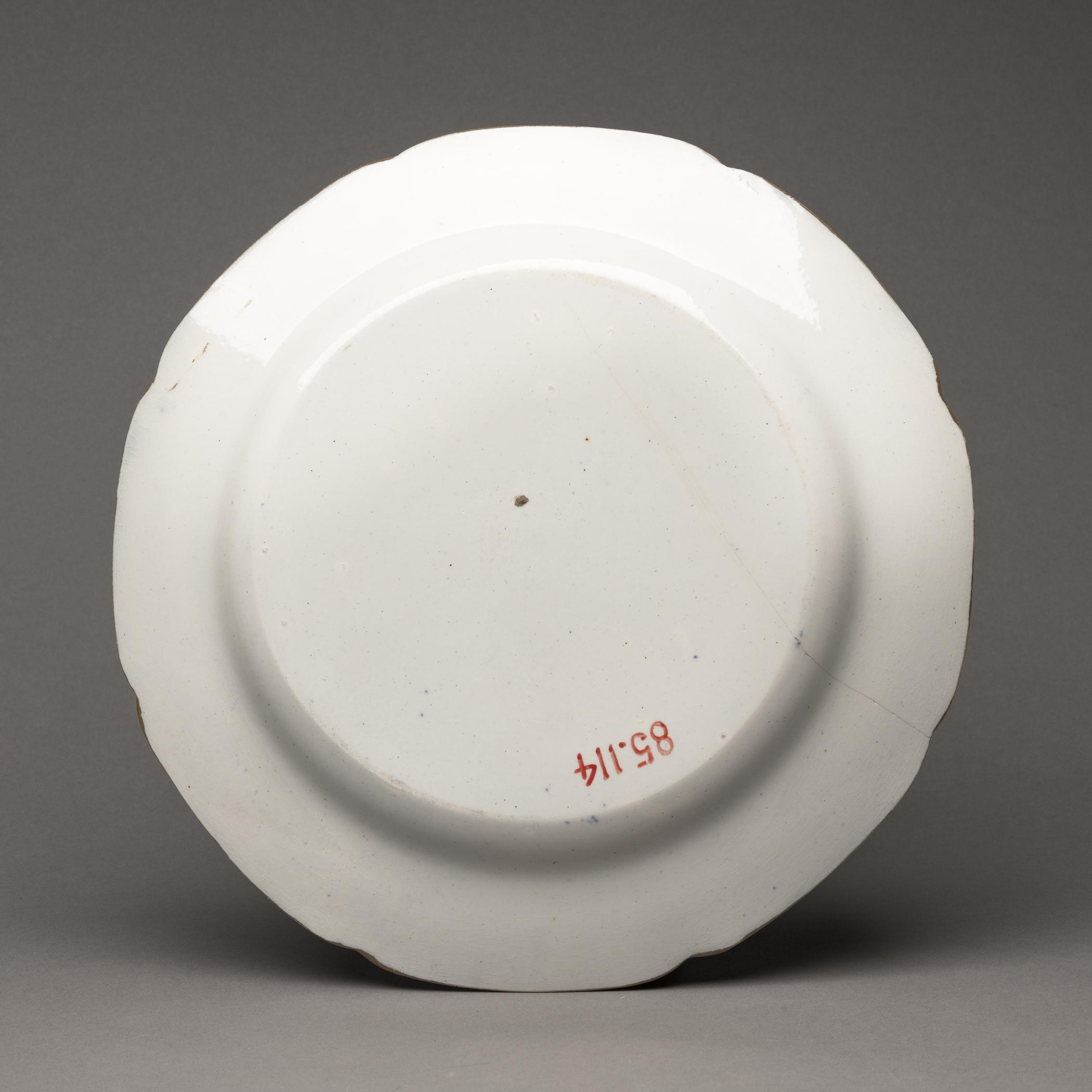 1985.0114 Plate, view 2, reverse