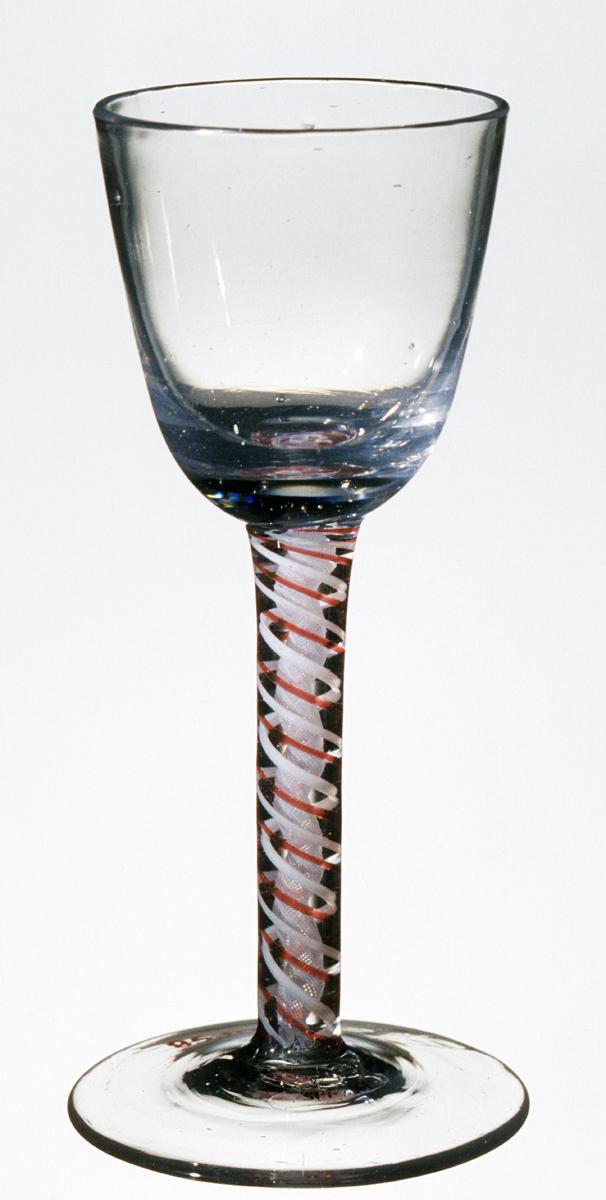 1985.0118 Wineglass