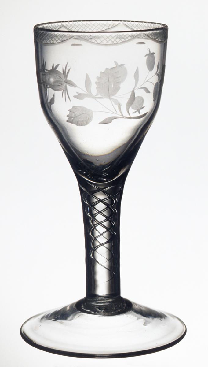 1985.0019 Colorless glass wine glass