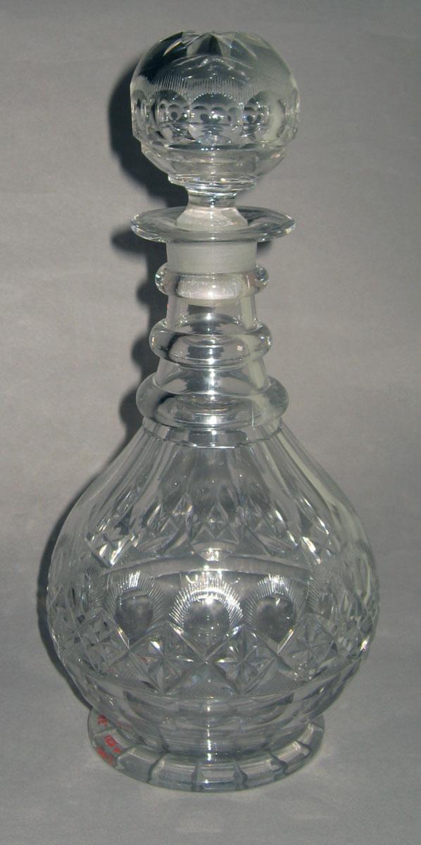 1985.0152 A, B Glass decanter