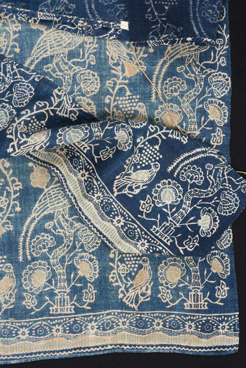 1985.0162.001 C Curtain, 1985.0162.002 A Valance, detail 1