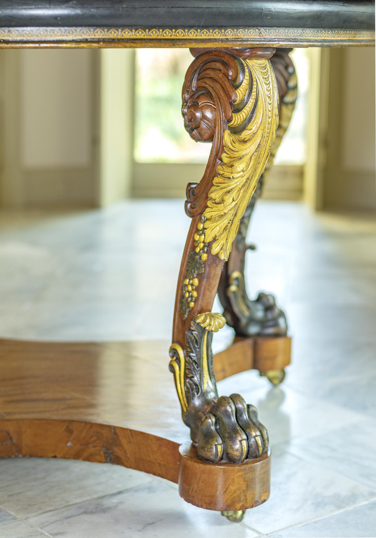 1986.0004 Table, detail 9