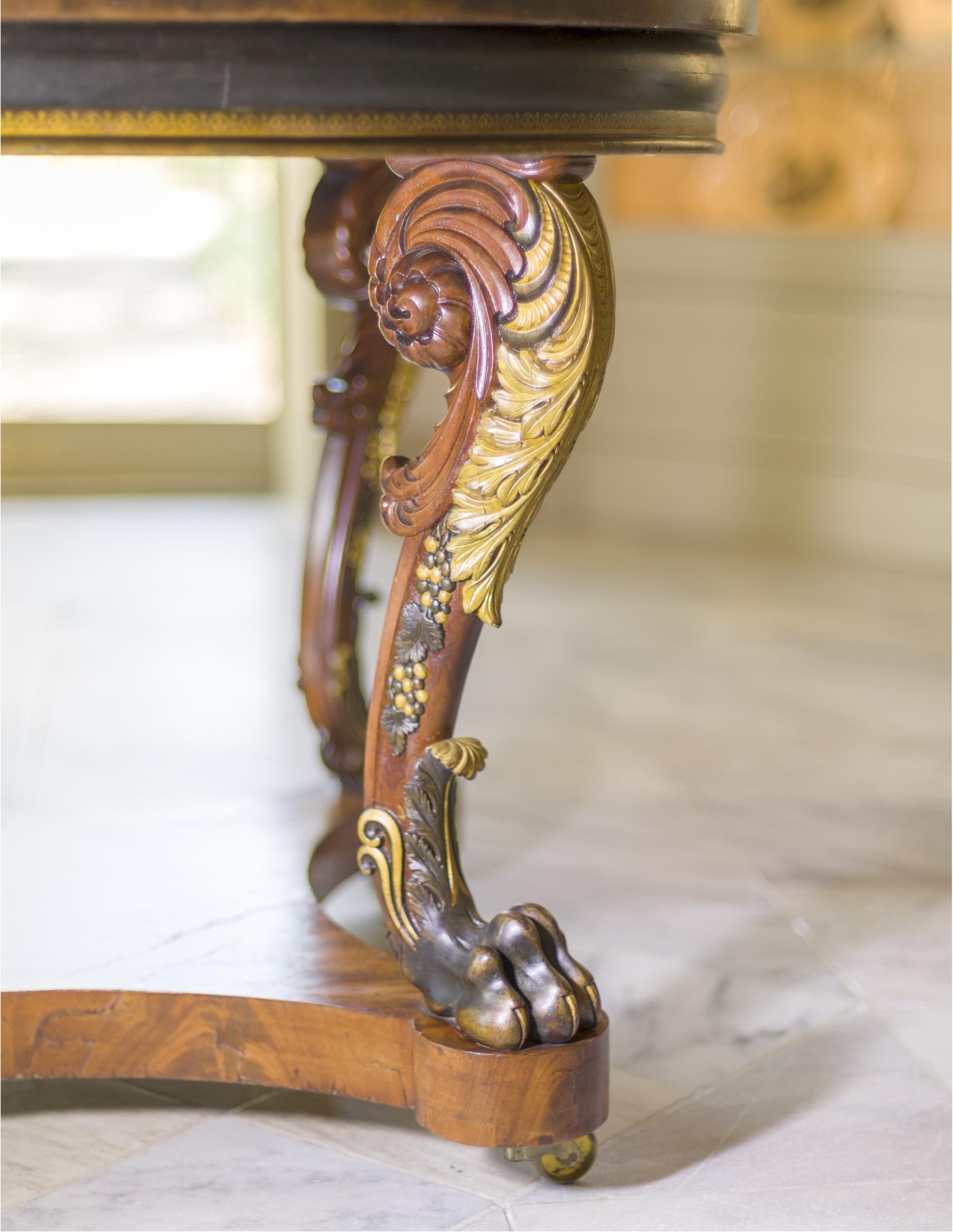 1986.0004 Table, detail 12
