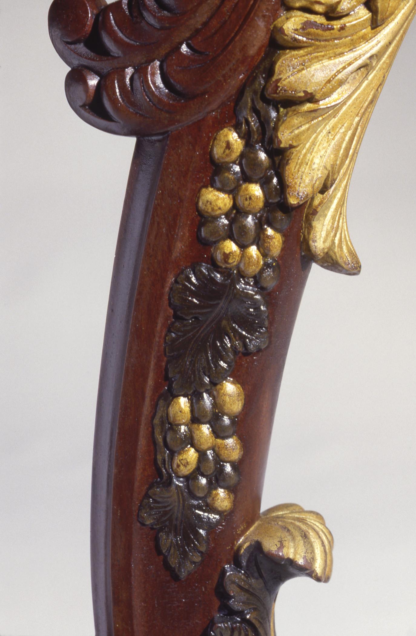 1986.0004 Table, detail 2