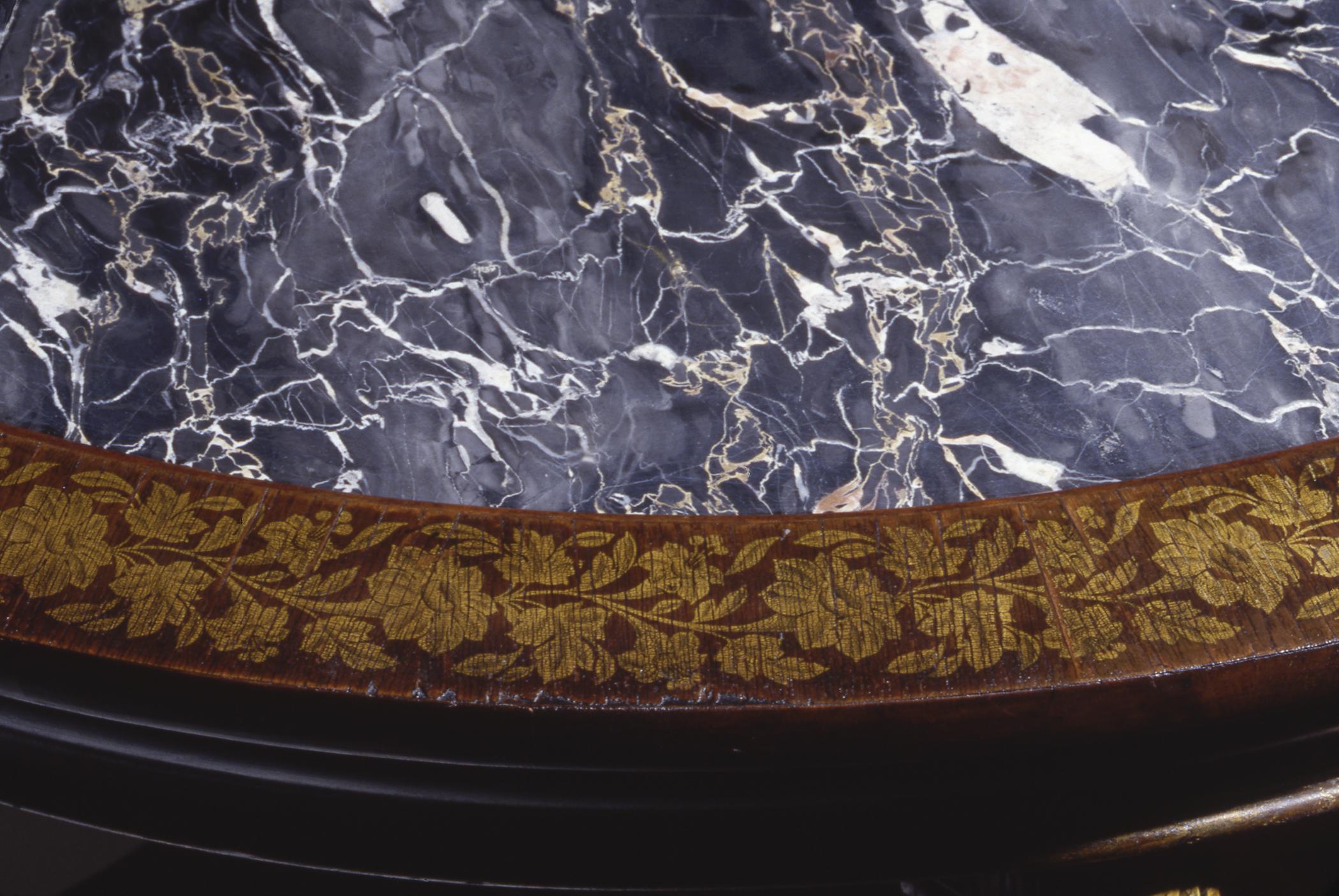 1986.0004 Table, detail 6