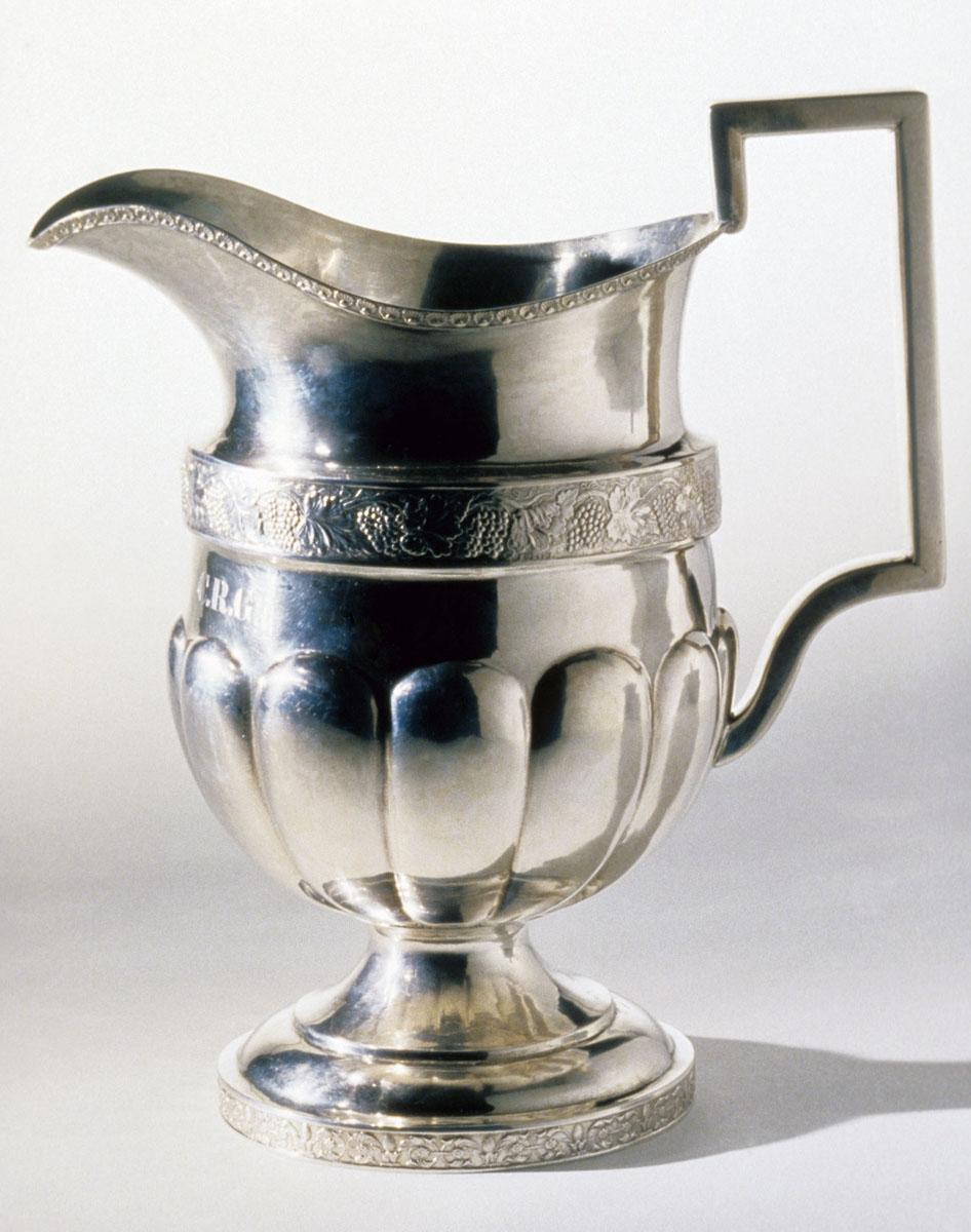 1986.0046 Pitcher, Ewer
