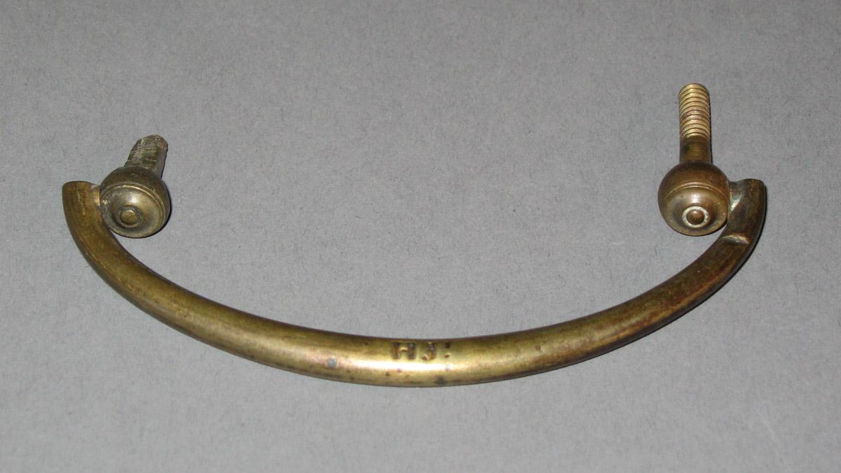 1986.0100 Bail handle