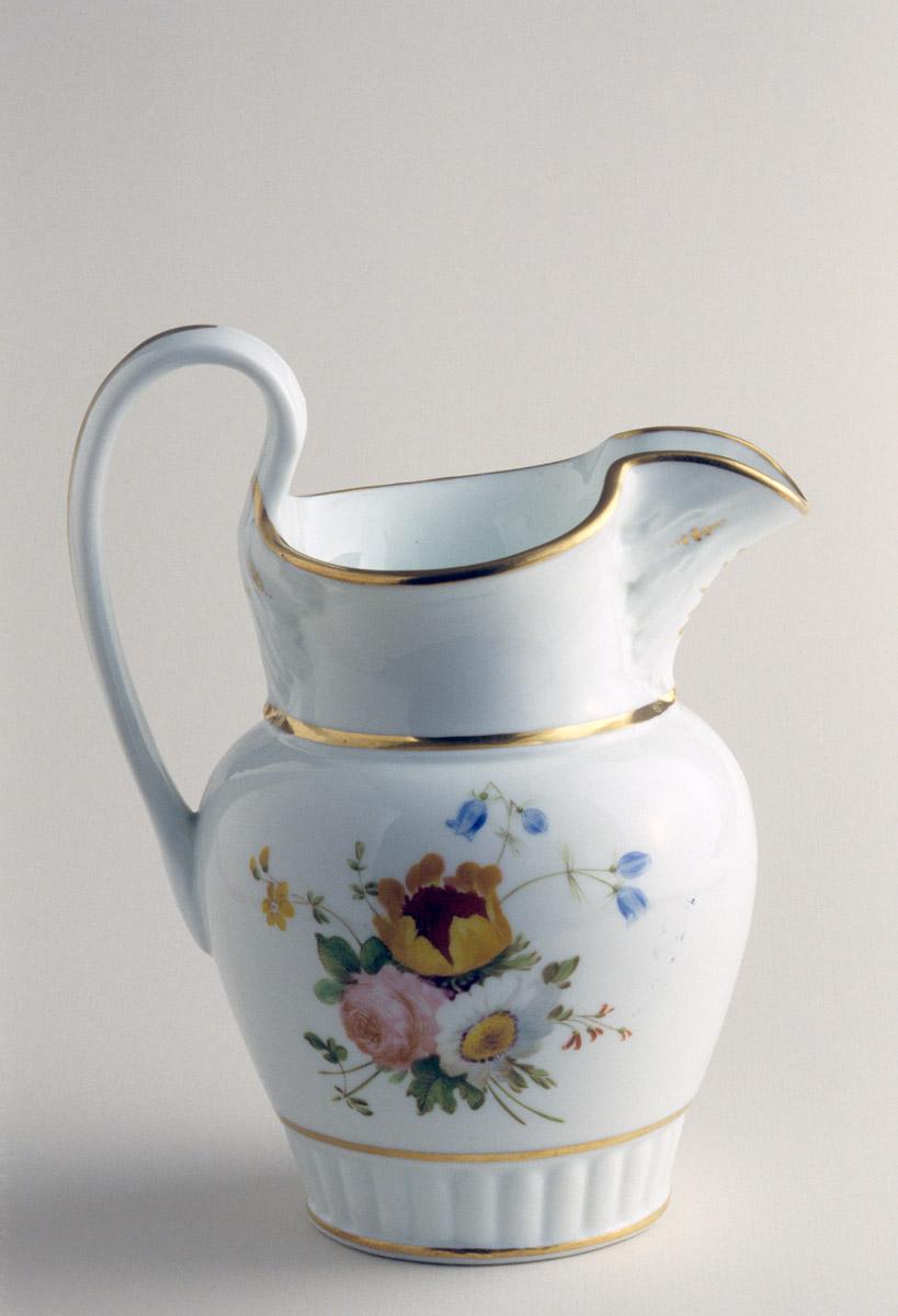 1986.0130 Jug (opposite side)