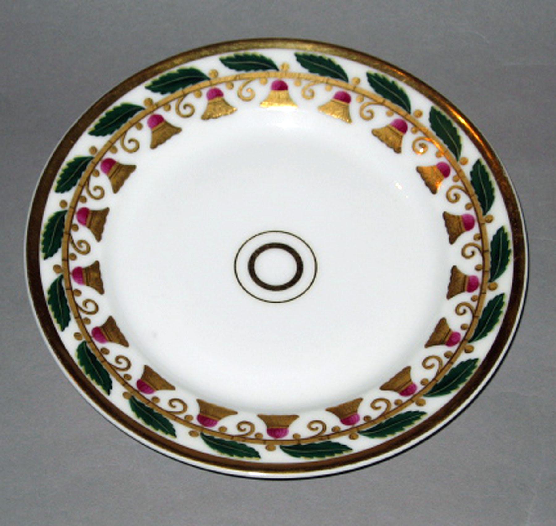 1986.0132.009 Porcelain plate
