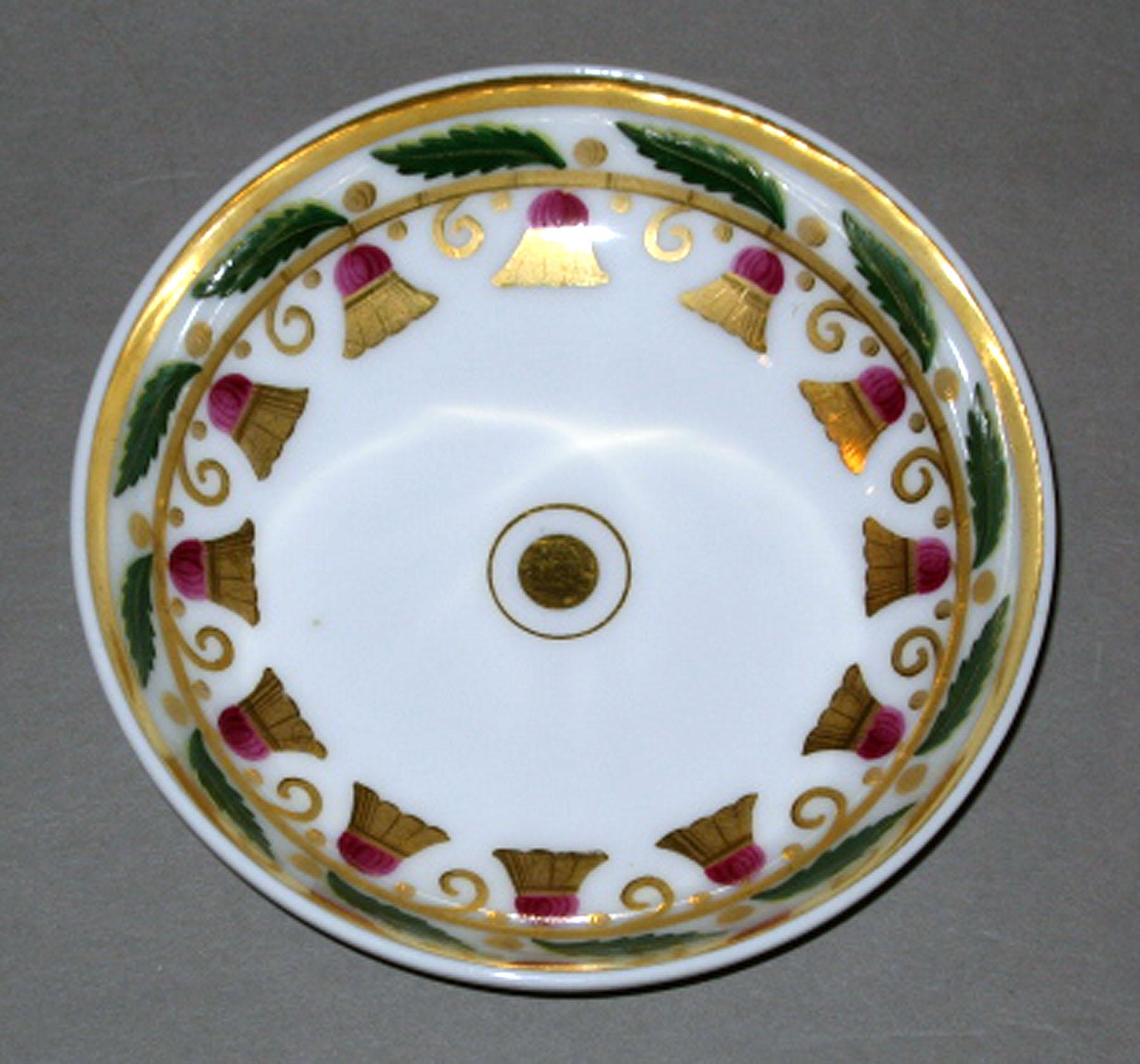 1986.0132.016 B Porcelain saucer
