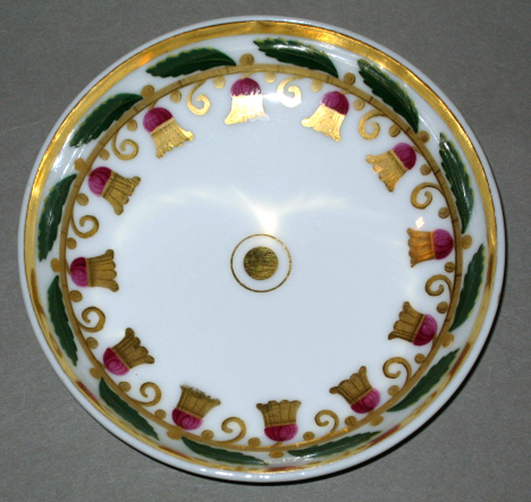 1986.0132.018 B Porcelain saucer