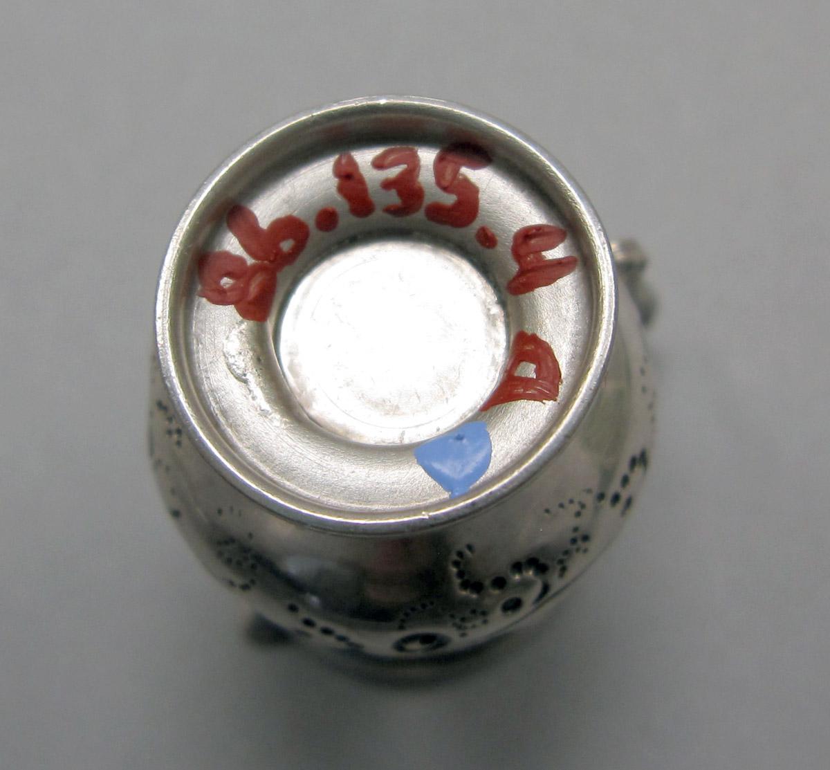 1986.0135.004 A, B Silver Cream Pot underside