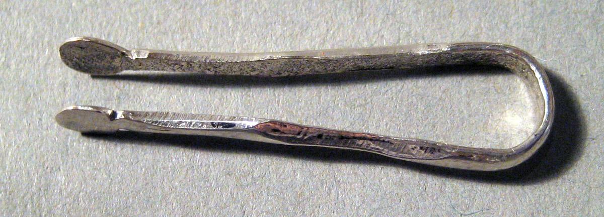 1986.0135.012 Silver Tongs