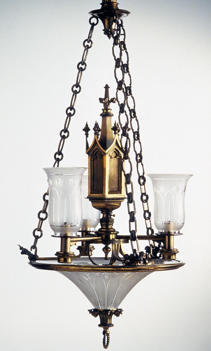 1986.0137 Chandelier