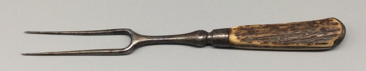 1958.0067.003 Fork, view 1